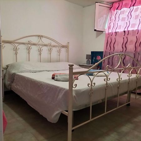 Just Sleep Rimangono Poche Prenotazioni Disponibili Villa Pachino Kültér fotó