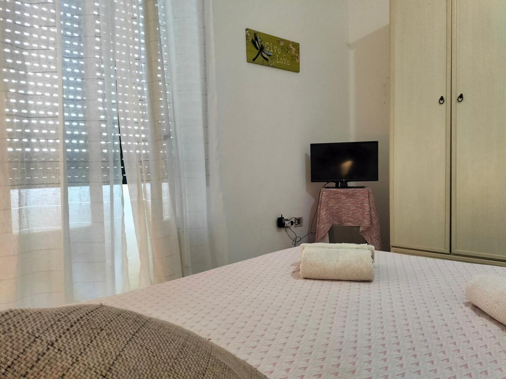 Just Sleep Rimangono Poche Prenotazioni Disponibili Villa Pachino Kültér fotó
